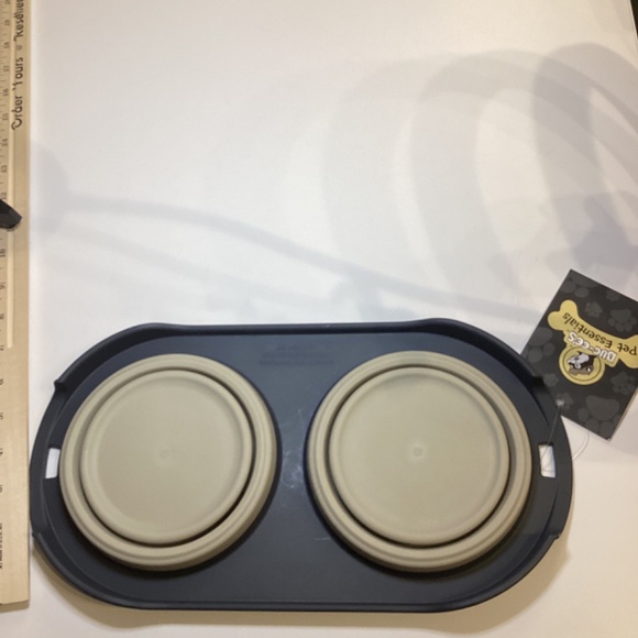 Buc-ee’s Collapsible Travel Dog Food & Water Bowl Medium Size Silicone Plastic - Picture 4 of 6
